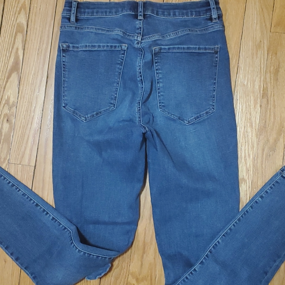 Jeans - Picture 5 of 6